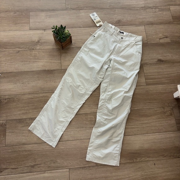 Mountain Khakis Jackson Hole Men’s Pants – Stone – Size 28x32 – NWT - Picture 6 of 9